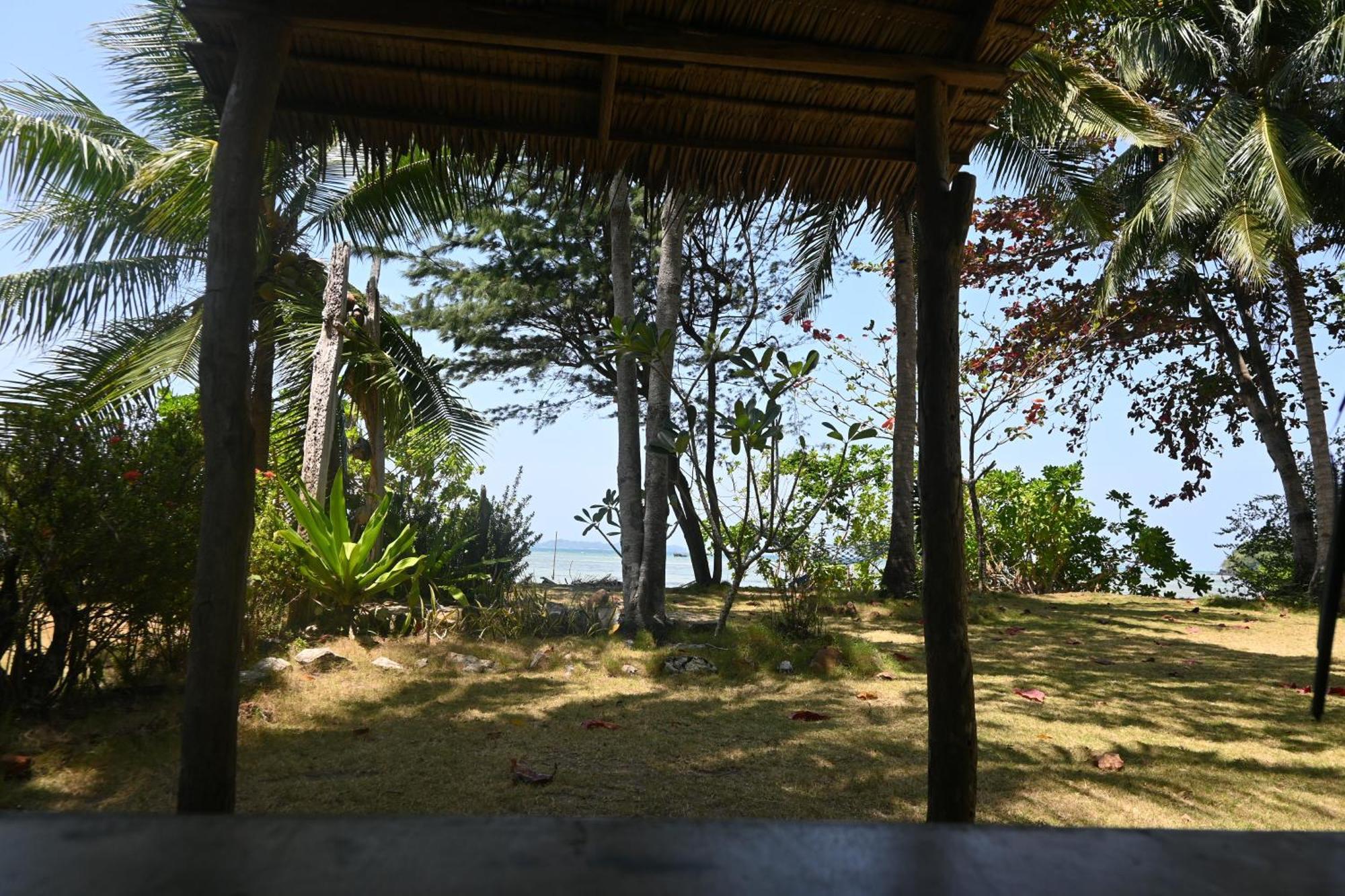 Villa Bunga Jabe Karimunjawa Exterior foto
